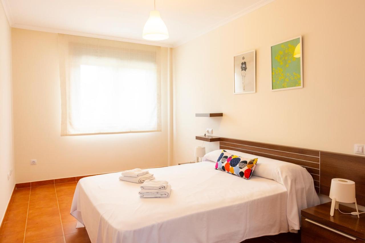Apartagal-Urb. Traineira O Vicedo Buitenkant foto