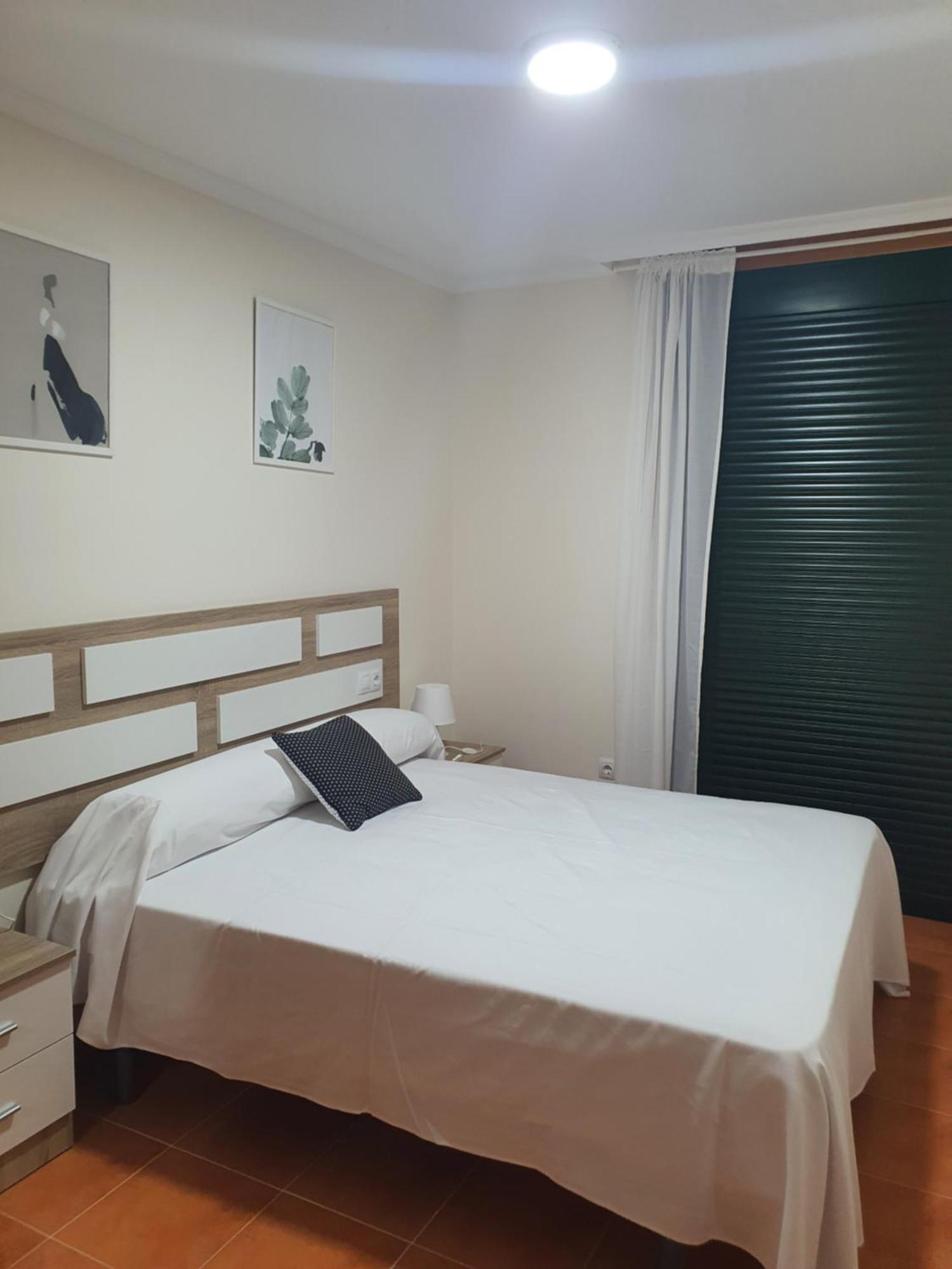 Apartagal-Urb. Traineira O Vicedo Buitenkant foto
